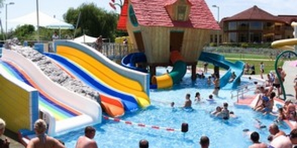 Club MenDan Apartmanház