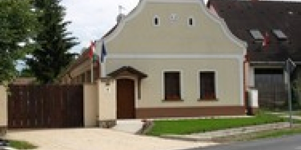 Hathalom Vendégház