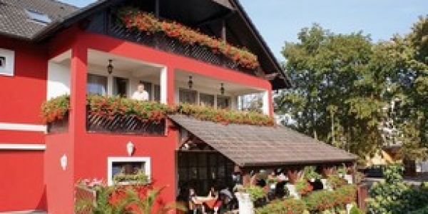 Korona Panzió***Étterem